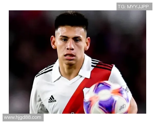 瓜帅对埃切维里在勒沃库森表现不满或将冬窗重返河床寻求新机会